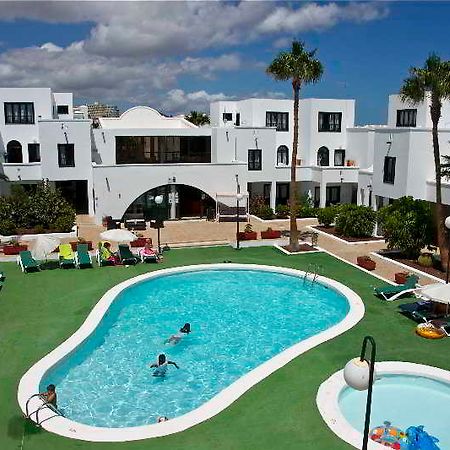 Sol Apartamentos Costa Teguise Εξωτερικό φωτογραφία