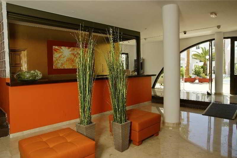 Sol Apartamentos Costa Teguise Εξωτερικό φωτογραφία
