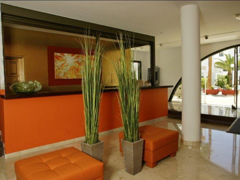 Sol Apartamentos Costa Teguise Εξωτερικό φωτογραφία